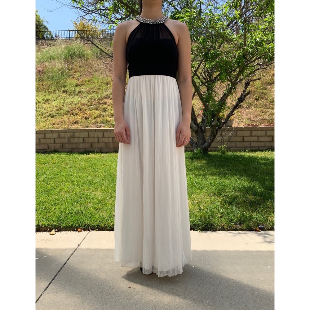 Prom Dress - Picture 3 of 4